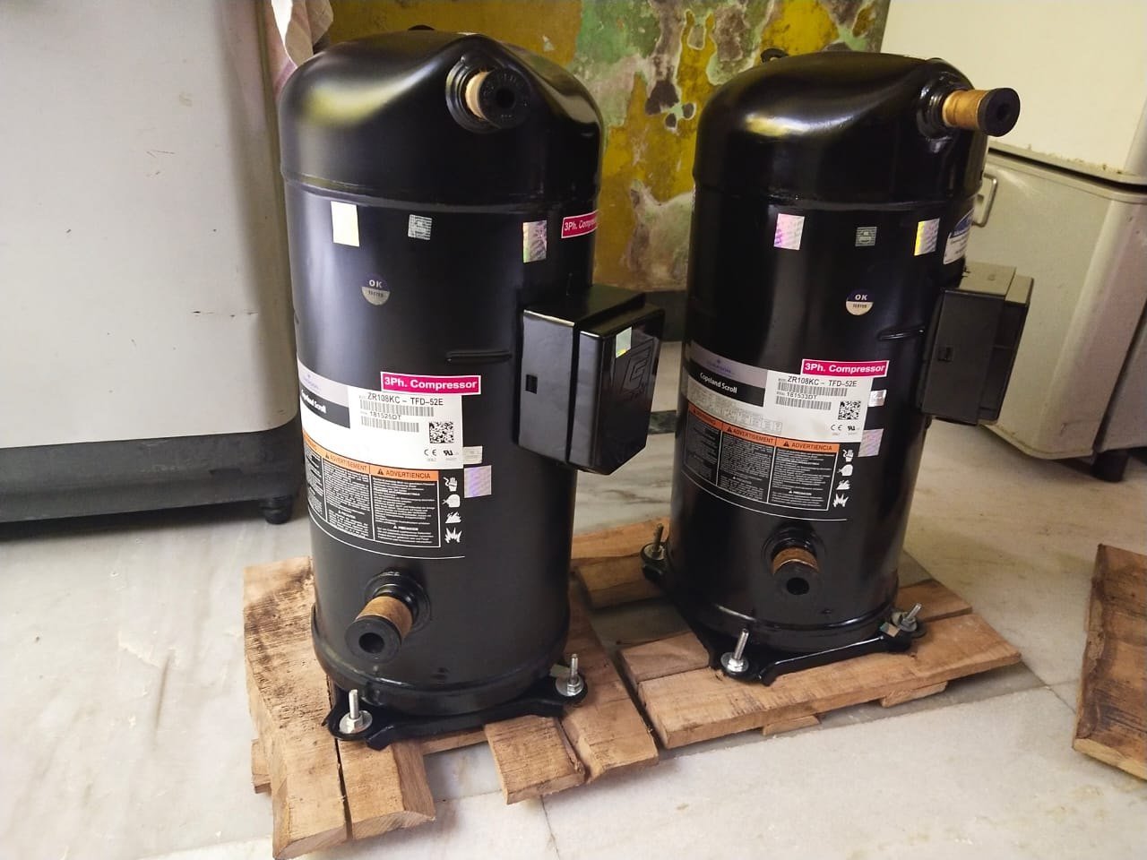 Emerson Copeland ZR108KC-TFD-52E Compressor | CR Tech